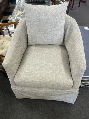 Stich Hand Swivel Chair