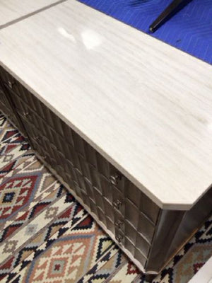 Universal Modern Chest of Drawers