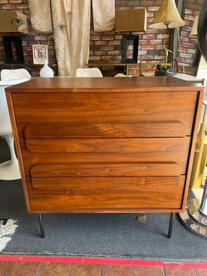 William Sonoma Dresser