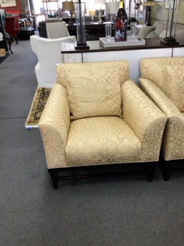 Baker w/pillow Chairs