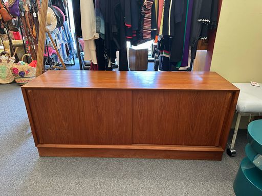 MCM Cabinet