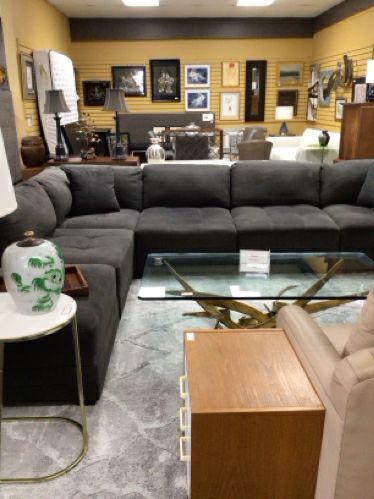W/Storage Ottoman Sectional