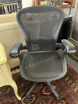 Herman Miller Aeron Desk Chair