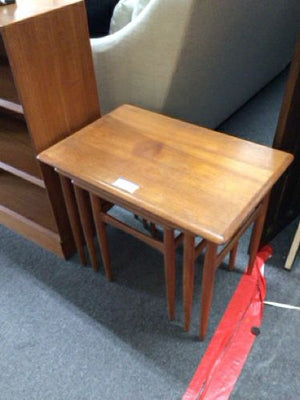 MCM Nesting SET of 3 End Table