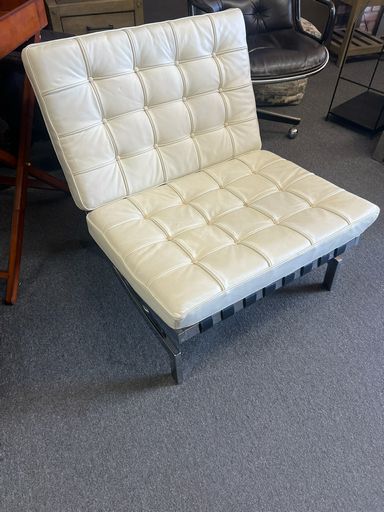 Barcelona Style Armless Modern Contemporary Chair