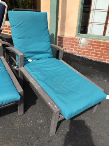 Frontgate Outdoor Lounge Chair