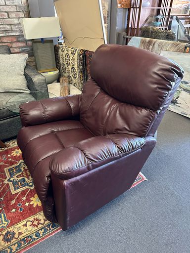 Lazy Boy Recliner in Burgandy Leather