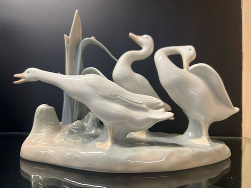 Lladró Group of Ducks Porcelain Collectible Figurine