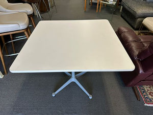 Herman Miller Eames Square Table
